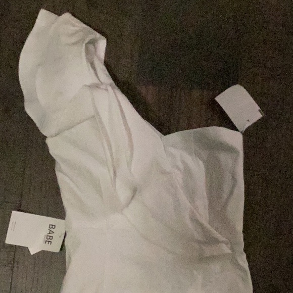 $5 Sale NWT BABE Society White Asymmetrical Ruffle Mini Dress Size S - Picture 2 of 5